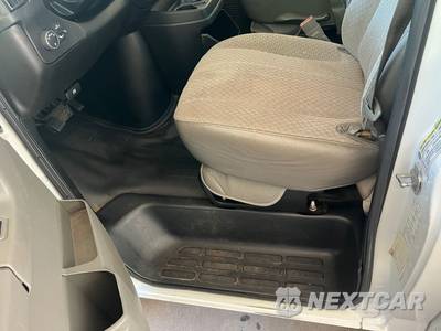 2015 Chevrolet Express 3500 Cutaway 1WT - zdjęcie 10 z 23 - miniatura