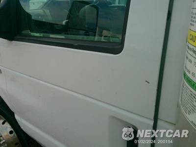 2013 Ford Super Duty E-350 Cutaway DRW - zdjęcie 4 z 6 - miniatura