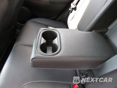 2021 Hyundai Kona Limited - zdjęcie 33 z 44 - miniatura