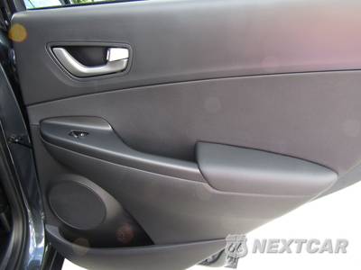 2021 Hyundai Kona Limited - zdjęcie 38 z 44 - miniatura