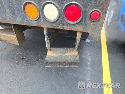 2004 Ford Super Duty F-450 Cab Chassis XL Regular Cab DRW - zdjęcie 27 z 28 - miniatura