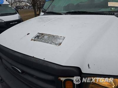 2004 Ford Super Duty F-450 Cab Chassis XL Regular Cab DRW - zdjęcie 19 z 28 - miniatura