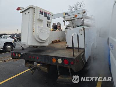 2004 Ford Super Duty F-450 Cab Chassis XL Regular Cab DRW - zdjęcie 4 z 28 - miniatura
