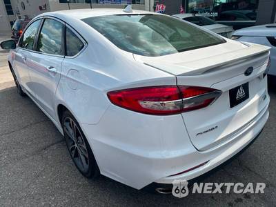 2019 Ford Fusion Titanium - zdjęcie 5 z 20 - miniatura