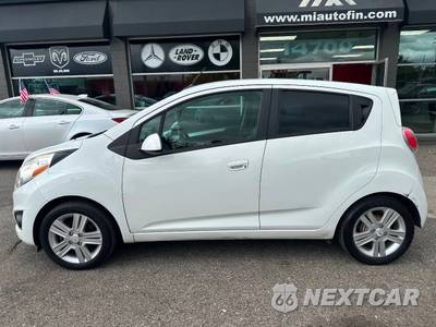 2014 Chevrolet Spark 1LT 1SD - zdjęcie 8 z 22 - miniatura