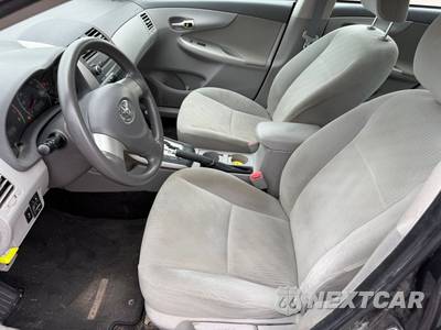 2010 Toyota Corolla LE - zdjęcie 18 z 21 - miniatura