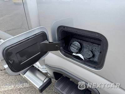 2023 Ford Super Duty F-250 XLT Crew Cab Medium Bed - zdjęcie 44 z 74 - miniatura