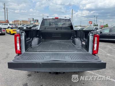2023 Ford Super Duty F-250 XLT Crew Cab Medium Bed - zdjęcie 46 z 74 - miniatura