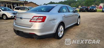 2015 Ford Taurus SEL - zdjęcie 4 z 17 - miniatura