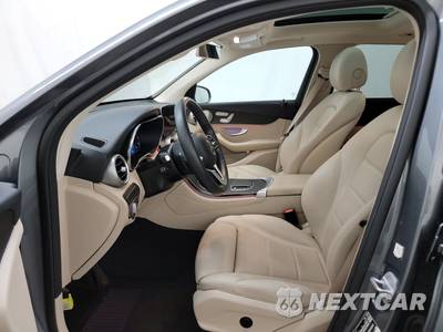 2020 Mercedes-Benz GLC 300 4MATIC - zdjęcie 4 z 8 - miniatura
