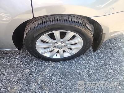 2013 Chrysler 200 Limited Sedan - zdjęcie 11 z 21 - miniatura