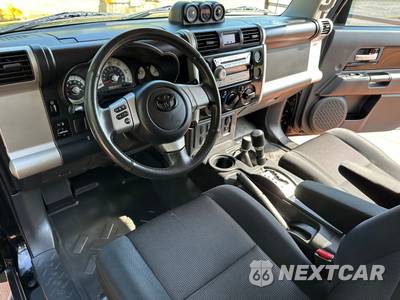 2007 Toyota FJ Cruiser Base - zdjęcie 32 z 105 - miniatura
