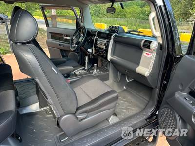 2007 Toyota FJ Cruiser Base - zdjęcie 53 z 105 - miniatura