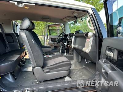 2007 Toyota FJ Cruiser Base - zdjęcie 54 z 105 - miniatura
