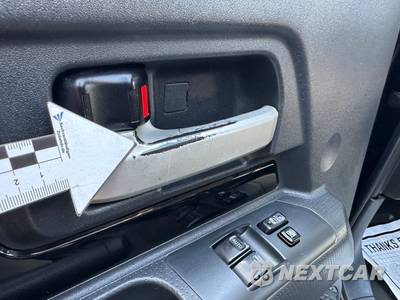 2007 Toyota FJ Cruiser Base - zdjęcie 96 z 105 - miniatura