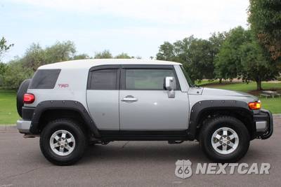 2011 Toyota FJ Cruiser w/Rear Doors - zdjęcie 2 z 28 - miniatura
