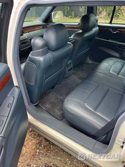2005 Cadillac DeVille Professional - zdjęcie 11 z 15 - miniatura