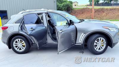 2013 INFINITI FX37 Base 4dr SUV - zdjęcie 28 z 32 - miniatura