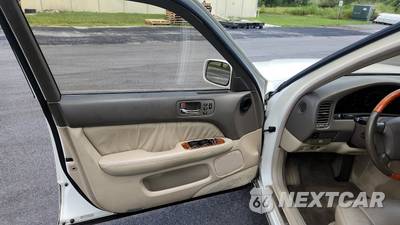 1998 Lexus LS 400 - zdjęcie 20 z 32 - miniatura