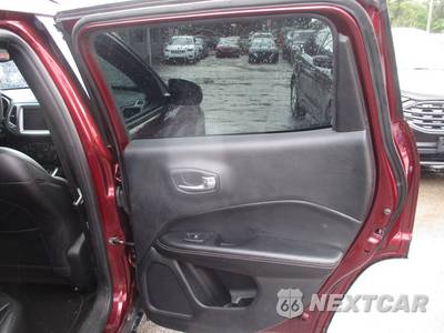 2021 Jeep Compass 80th Special Edition - zdjęcie 10 z 20 - miniatura