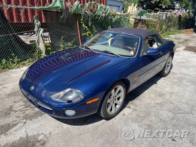2003 Jaguar XK8 Convertible - zdjęcie 2 z 27 - miniatura