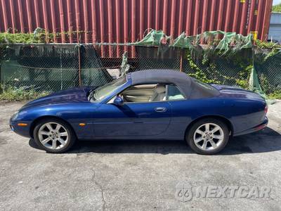 2003 Jaguar XK8 Convertible - zdjęcie 4 z 27 - miniatura