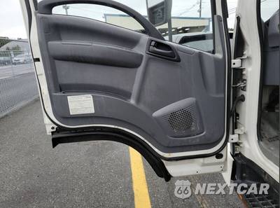 2012 Isuzu NRR Base - zdjęcie 9 z 17 - miniatura
