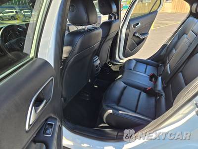 2019 Mercedes-Benz GLA 250 - zdjęcie 11 z 17 - miniatura