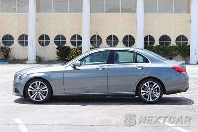 2018 Mercedes-Benz C 300 Sedan - zdjęcie 3 z 49 - miniatura