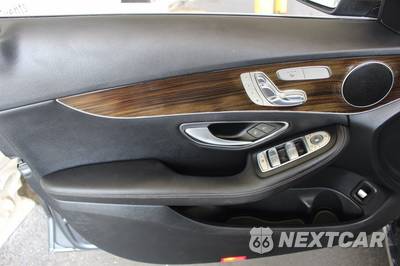 2018 Mercedes-Benz C 300 Sedan - zdjęcie 30 z 49 - miniatura