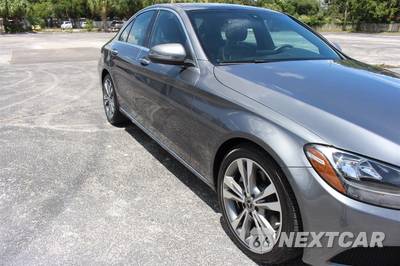 2018 Mercedes-Benz C 300 Sedan - zdjęcie 8 z 49 - miniatura