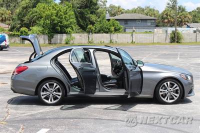 2018 Mercedes-Benz C 300 Sedan - zdjęcie 17 z 49 - miniatura