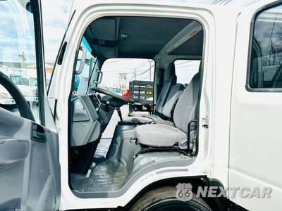 2017 Isuzu NPR - zdjęcie 27 z 38 - miniatura
