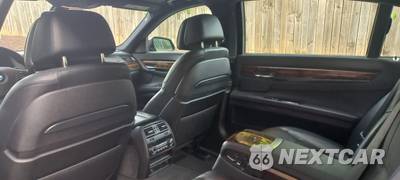 2015 BMW 7 Series Sedan 740Li M SPORT LINE - zdjęcie 28 z 40 - miniatura