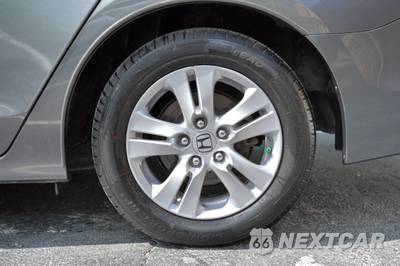 2012 Honda Accord Sedan LX Premium - zdjęcie 10 z 50 - miniatura