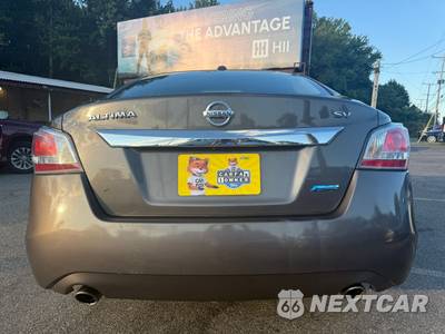 2014 Nissan Altima 2.5 SV - zdjęcie 19 z 115 - miniatura