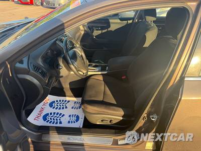 2014 Nissan Altima 2.5 SV - zdjęcie 67 z 115 - miniatura