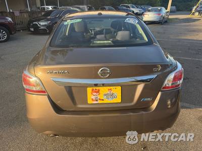 2014 Nissan Altima 2.5 SV - zdjęcie 111 z 115 - miniatura