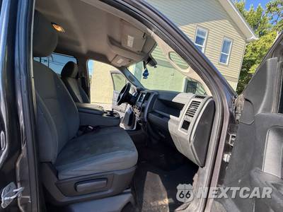 2014 Ram 1500 Express Crew Cab Short Bed - zdjęcie 10 z 16 - miniatura