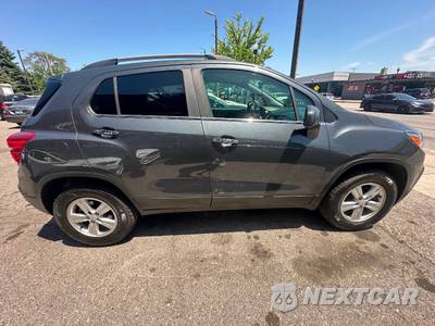 2018 Chevrolet Trax LT 1LT - zdjęcie 4 z 23 - miniatura