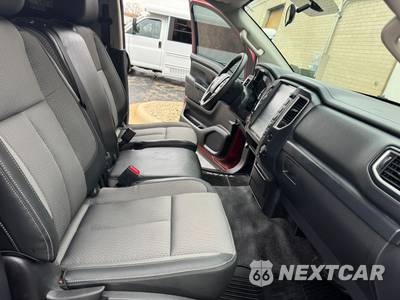 2017 Nissan TITAN XD S Regular Cab Long Bed - zdjęcie 19 z 32 - miniatura