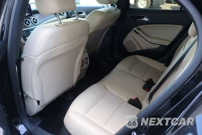 2019 Mercedes-Benz GLA 250 - zdjęcie 12 z 18 - miniatura