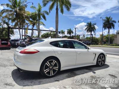 2013 Porsche Panamera 4 Platinum Ed - zdjęcie 11 z 50 - miniatura