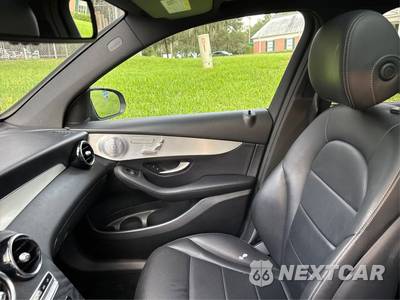 2019 Mercedes-Benz GLC 350e - zdjęcie 19 z 21 - miniatura