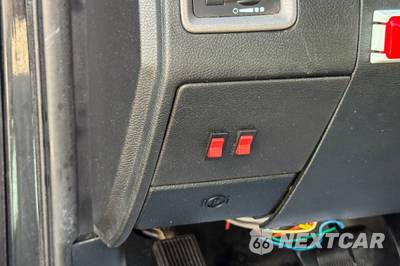 2016 Ram 5500 Cab Chassis Tradesman Crew Cab DRW - zdjęcie 17 z 57 - miniatura