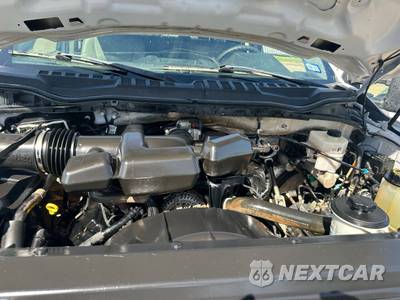 2019 Ford Super Duty F-350 Cab Chassis XL Extended Cab w/Rear Doors DRW - zdjęcie 30 z 41 - miniatura
