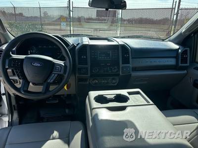 2019 Ford Super Duty F-350 Cab Chassis XL Crew Cab DRW - zdjęcie 109 z 116 - miniatura