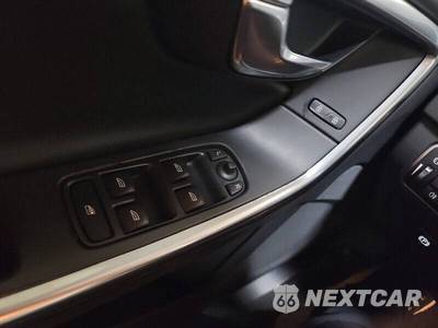 2017 Volvo S60 T5 Dynamic - zdjęcie 4 z 40 - miniatura