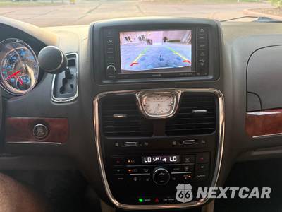 2015 Chrysler Town & Country Touring L - zdjęcie 54 z 63 - miniatura
