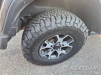 2021 Jeep Wrangler Unlimited Rubicon - zdjęcie 10 z 24 - miniatura